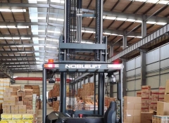 諾力1.4噸電動前移式叉車（RT1465），升高6.5米，新車交付某食品行業客戶使用