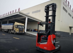2噸諾力前移式電動叉車升高10.5米交付長沙鹽津鋪子公司