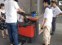 諾力電動托盤車PT20交付長沙多喜愛家紡公司使用