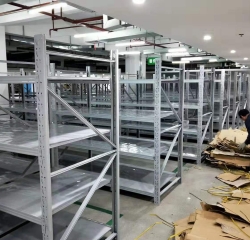 輕型倉儲貨架-長沙貨架